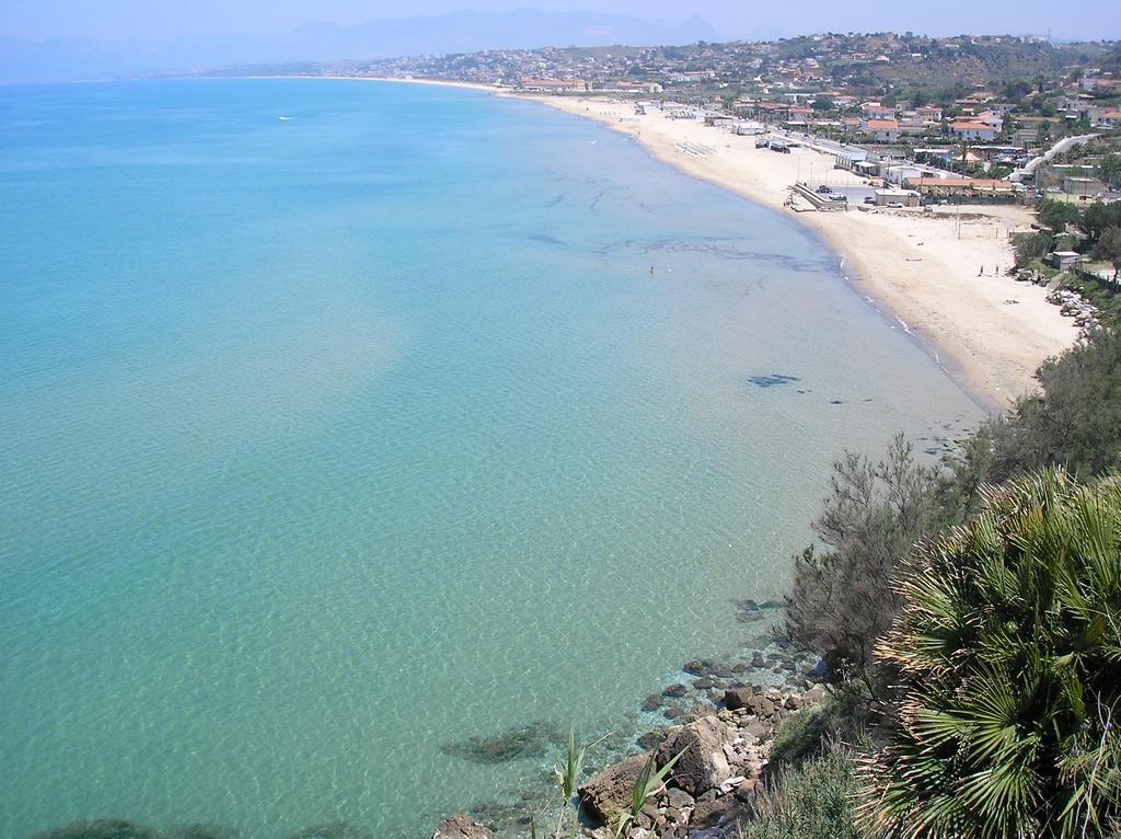 La Casetta Nel Porto كاستيلاّماري ديل غو المظهر الخارجي الصورة